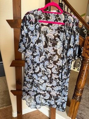 Floral Sheer Kimono Cardigan - Black & Light Blue